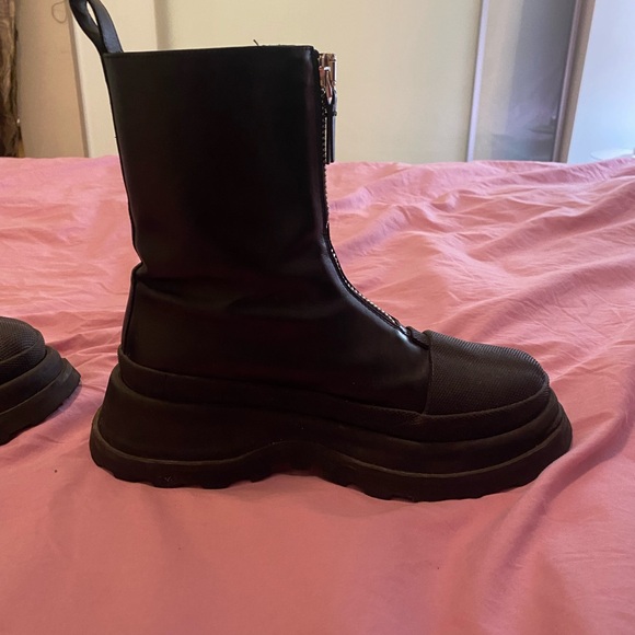 JIL SANDER zip front leather boots - Picture 2 of 5